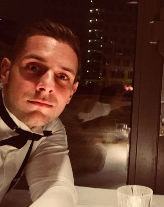 exposedkikboys20:  AlexAlex is a hot 31 year old guy who always tells me he want to ruin my tight pussy every time we talk. Tbh sounds like a good time lol