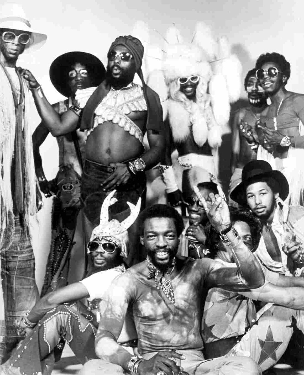 allakinwande:  AFROFUTURISM: Feat; Parliament Funkadelic