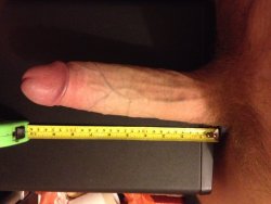 bigmeasuredcocks:  Big ben over 10 inches