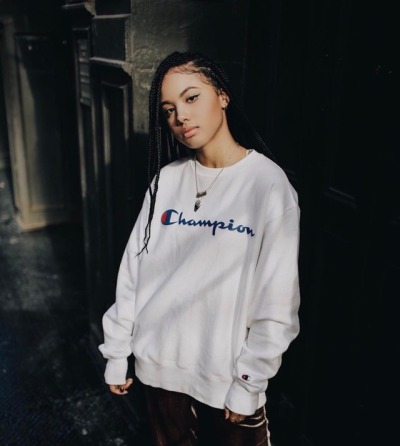 champion tumblr outfits