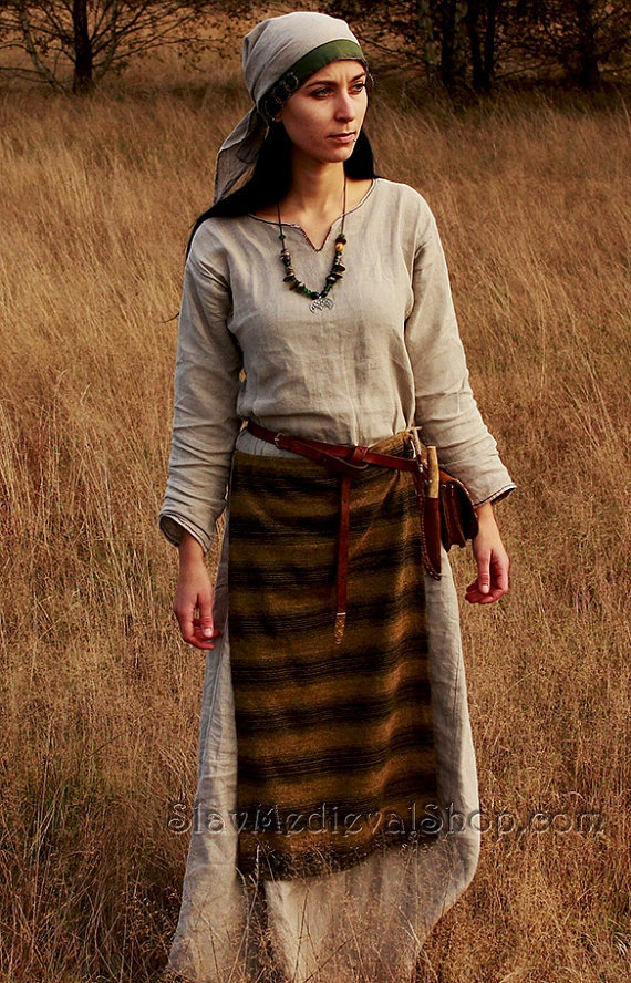 Costume Of A Western Slavic Woman From Early West Slavs In Archaeology