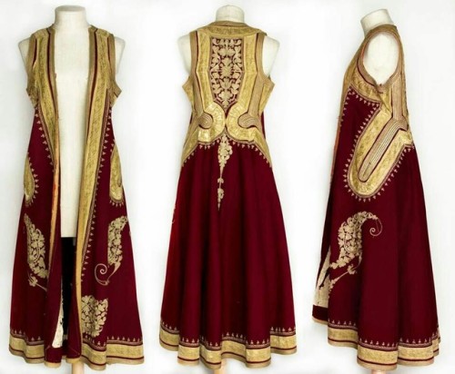 mjalti: nora-e-kelmendit: Albanian woman’s coat, 19th century i would literally show up to eve