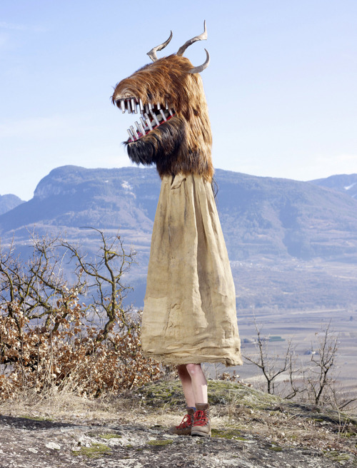 likeafieldmouse:  Charles Freger - Wilder Mann (2010) - A series exploring human fascination with myth, ritual and tradition 
