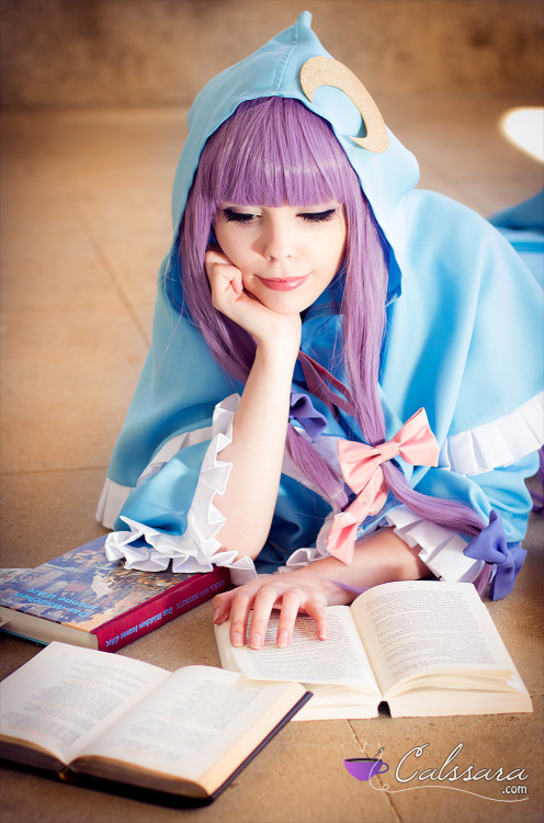 my Patchoulo Knowledge costume from Touhouvania :3costume, make-up, wig, model by me (Calssara)photo