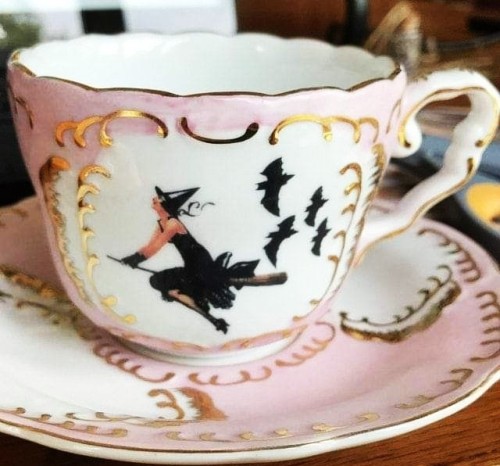 theroyalsblr - Gothic Passion