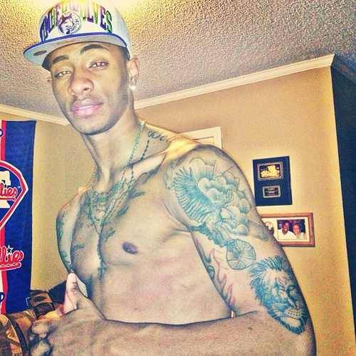 loudpakkz:  mack86:  Terrell Kyler  @thirst22  I THINK IM IN LOVE AGAIN 