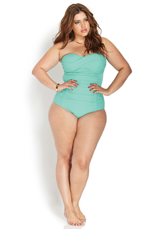 curveappeal:  Denise Bidot for Forever 21  42 inch bust, 34 inch waist, 47 inch hips  Twisted Moment Swimsuit at Forever 21 (in partnership with Shopstyle)