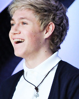 starkniall:  Niall Horan + His cute clover necklace. 