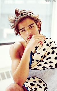 Marlon Teixeira adult photos