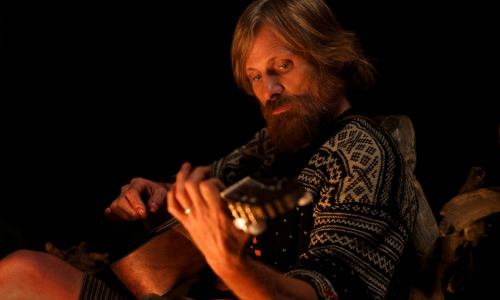 glorfinn:  “Captain Fantastic”, a film by Matt Ross (2016), starring Viggo Mortensen and cute children in the forests of the Pacific Northwest. 