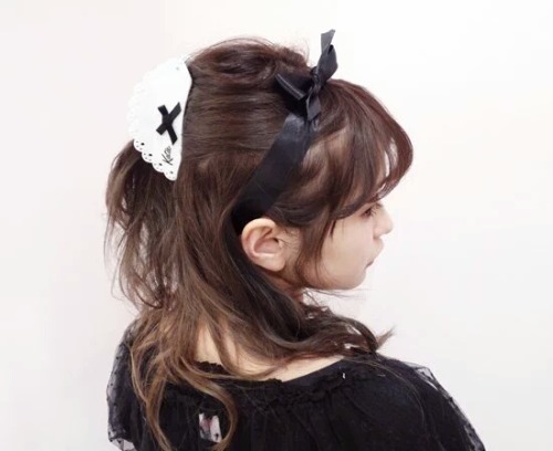 LOVELY
