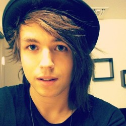 heartlauren:  I can’t. #unf #thereadyset