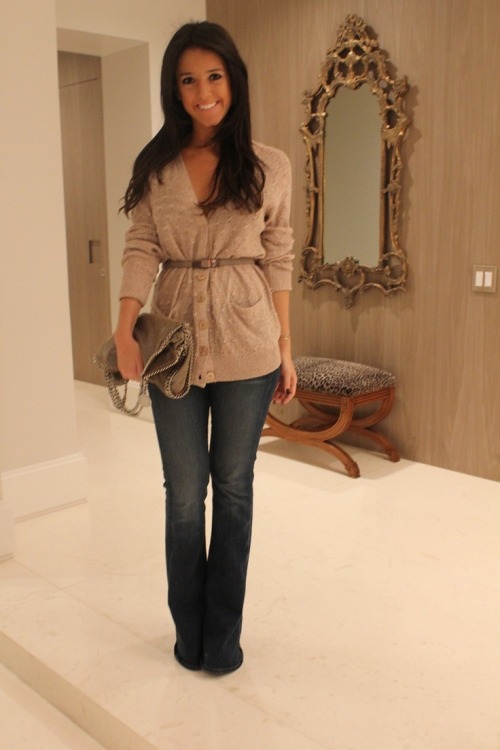 wear a slouchy cardigan, and belt it.Click to check a cool blog!Source for the post: Click