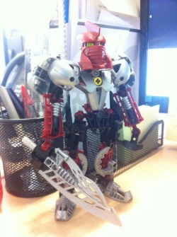 loganmcowen:  An adapted Toa of fire has joined me in my office today.