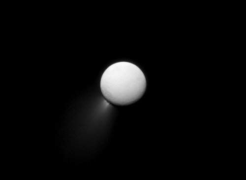 Enceladus, Cassini-Huygens 