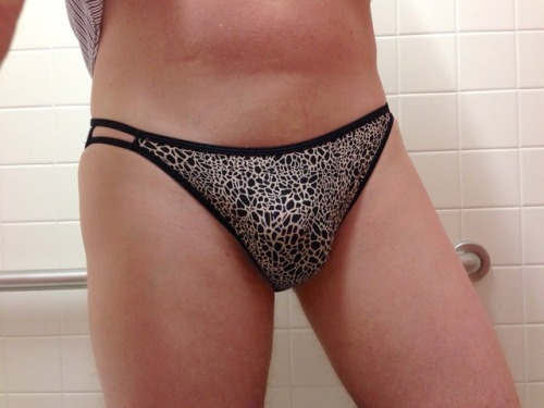 If you are a guy into panties, this is one style you have to have in your collection. The Vanity Fai