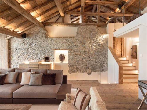 fineinteriors:Restored Engadin (built in 1680) house near St. Moritz listed by Sotheby’s Realty.