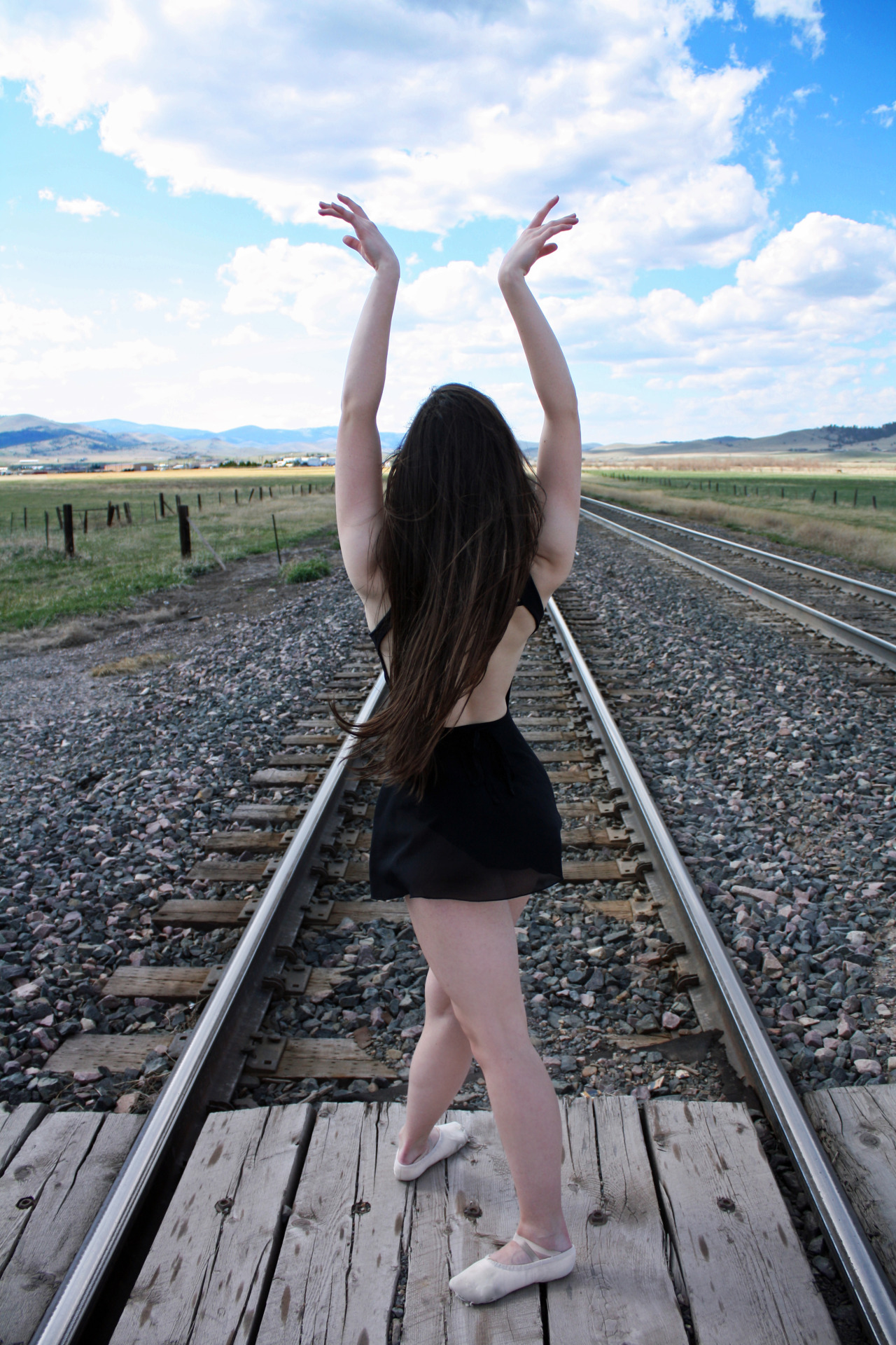 rachelskaar:
“Ellie Snyder by Rachel Skaar in Helena, Montana—May 2014
”