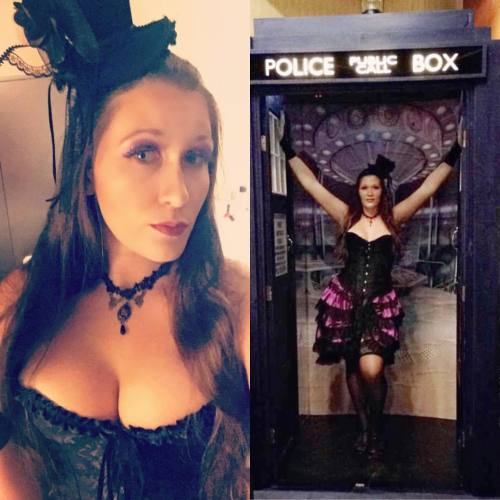 What better way to take the tardis than in full burlesque?