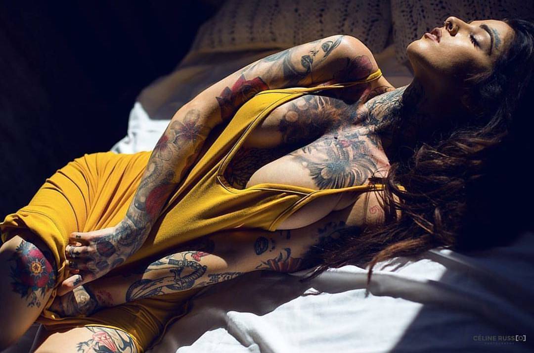sexyinkmag:  😍 @miadolls 📸 @celinerussophotography  #sexyink #girlswithink