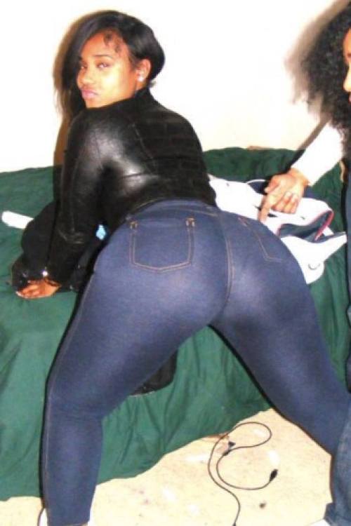 pussynthehood:  😴😎THAT PUSSY GOT ME FEELING SOME TYPE OF WAY!!!👅😎PUSSYNTHEHOOD!DIARY OF A FREAK BROAD @ PUSSYNTHEHOOD.TUMBLR.COM REBLOG LIKE A BOSS! 