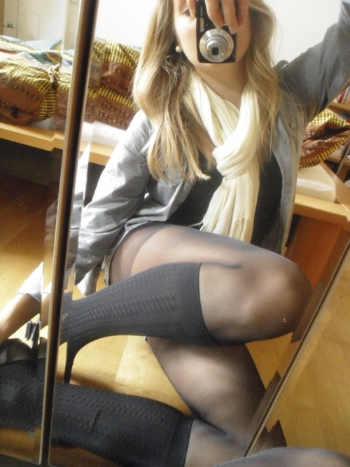 fatalneon:  “Being girly is wearing legwear!”