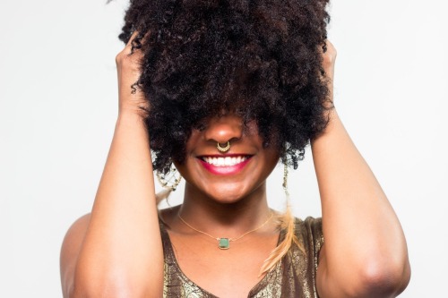 monaceaseeverything:“Vibe-rant Naturalista”  Photographer:ayosavage  Model: monaceaseeverything