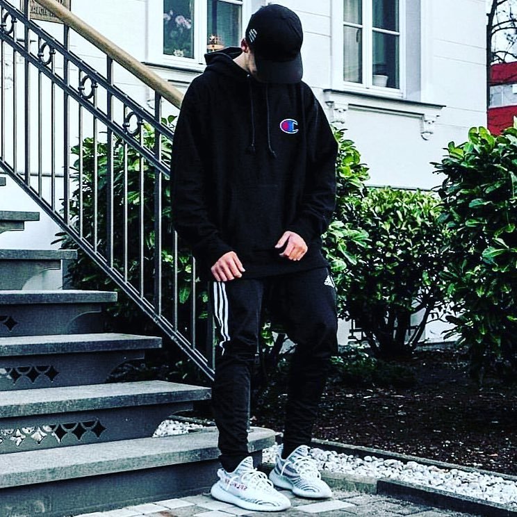 champion hoodie hypebeast
