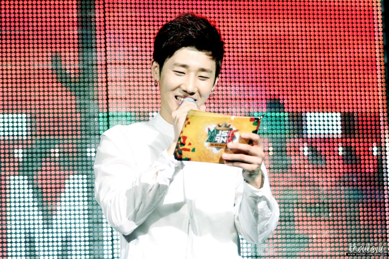ifnt0428:  141030 KBS Music Bank in Mexico© thoulgyu | do not edit, crop or remove