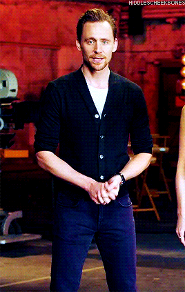 keepmyselfamused-othersconfused:the-haven-of-fiction:hiddlescheekbones:I’d like to send all my warme