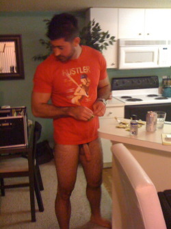 butchlvr:  manlydadchaser63:  …you like staying with your Uncle on weekends…he doesn’t wear pants or underwear most of the time…  Of course, he maintains he’s straight (note the tee shirt) but oddly enough he doesn’t seem  to mind having