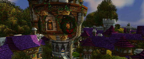 lycentia-deactivated20150402:  Christmas in Stormwind   Man, I love Winter’s Veil, I gotta hop on and play a bit soon before it ends.