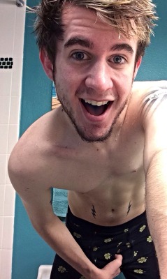 gaysexisgoodsex:  brandon100193:  Happy St. Patricks Day Irish fam. 🍀  Follow: Gay Sex is Good Sex