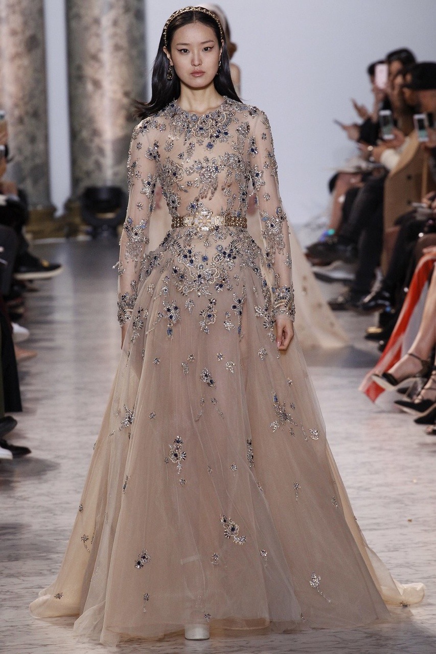 miss-mandy-m:  Anatomy of a couture look: Yue Han for Elie Saab Spring 2017 Haute