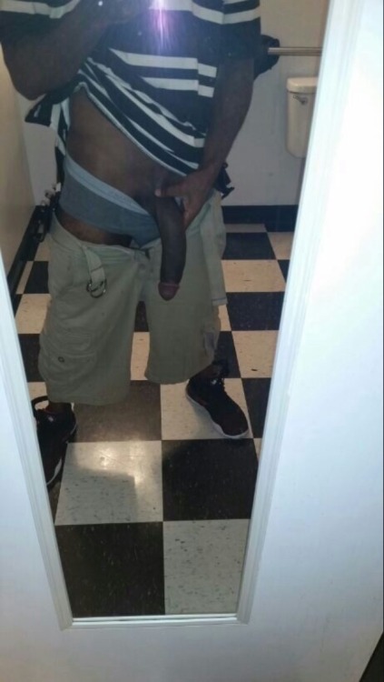 uncutfunman: ren3405: Go for Mr Dick damn A throat choker bring it on. Message me introduce me to yo