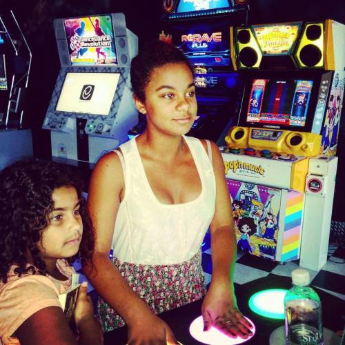 Teaching the young about our video game past. #dads #daughterpics #daughters #arcade #arcades