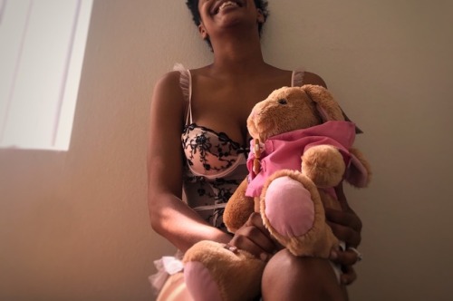 moonriseeinin: Daddy bought me this bunny right before I got strep throat, his timing is impeccable.