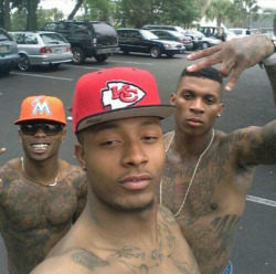 realcooldude:  mack86:  Three tatted thugs