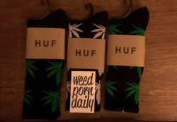 thesevenseers:  Got my HUF socks today. Thanks