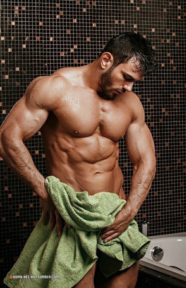 damn-hes-hot:  DAMN HE’S HOT! Follow for daily pics of hot men - https://damn-hes-hot.tumblr.com/