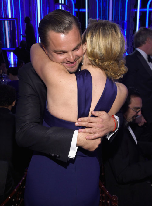 Kate Winslet &amp; Leonardo DiCaprio / 22nd Annual Screen Actors Guild Awards.The titanic love. ♡