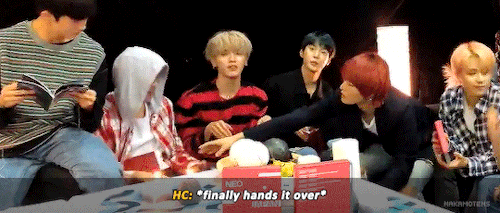 Haechan Just Wanted To Hold Hands