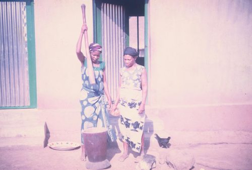 nigerianostalgia:  Two women pounding yams. Vintage Nigeria