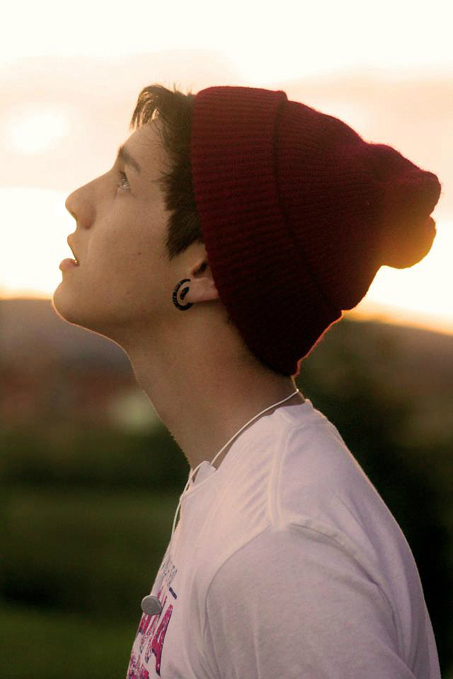 tattoopiercing:  http://tattoopiercing.tumblr.com