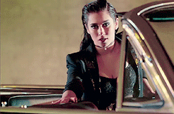laurenjauregifs:Give it to me, I ’ m  w o r t h  i t …