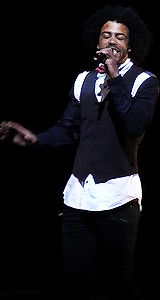cassnadracain:daveed diggs outfit appreciation