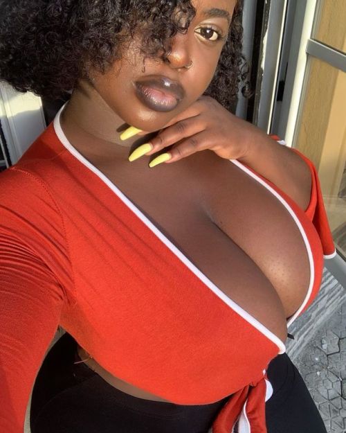 Sex bigbootydepot:  peace_olayemi pictures