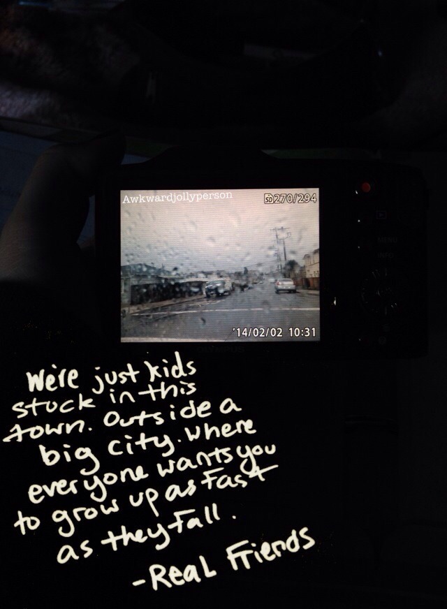 awkwardjollyperson:  Monday // Real Friends