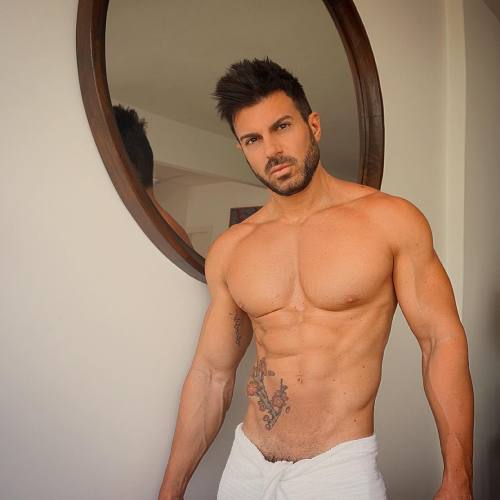 lumbrjax:  Instagram user @francescorome http://ift.tt/1LmDNS9 
