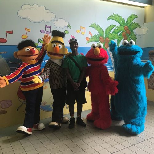 Happy 50th Anniversary Sesame Street!!!! #sesamestreet #50aniversary #elmo #cookiemonster #ernie #bert